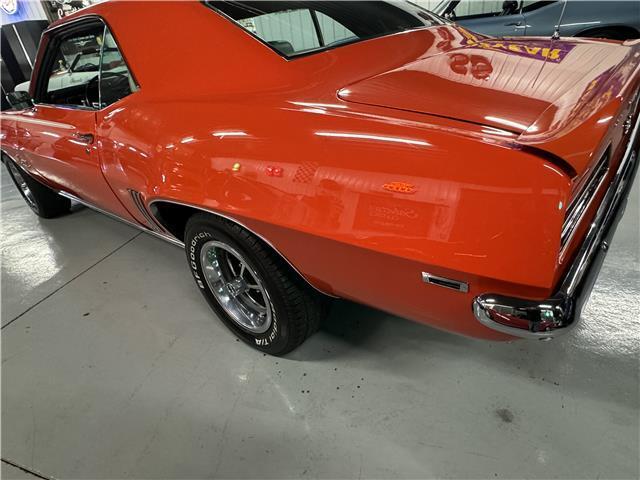 Chevrolet-Camaro-1969-Orange-White-120701-3