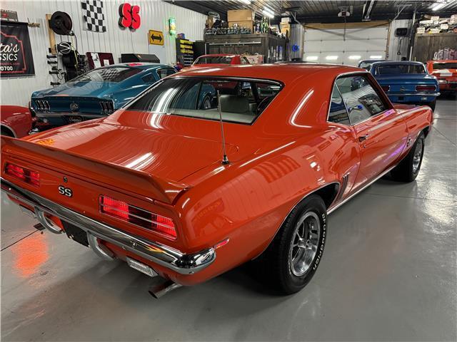 Chevrolet-Camaro-1969-Orange-White-120701-30