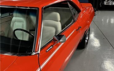 Chevrolet-Camaro-1969-Orange-White-120701-37