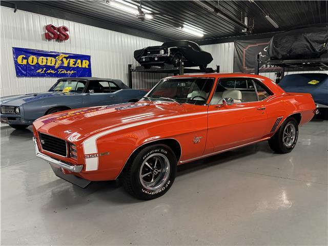 Chevrolet-Camaro-1969-Orange-White-120701-39