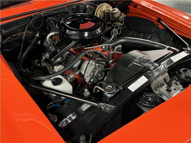 Chevrolet-Camaro-1969-Orange-White-120701-7