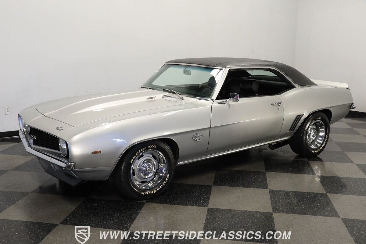 Chevrolet-Camaro-1969-Silver-Black-12806-5