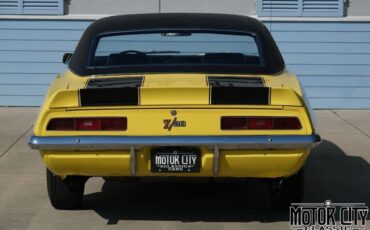 Chevrolet-Camaro-1969-Yellow-Black-0-3