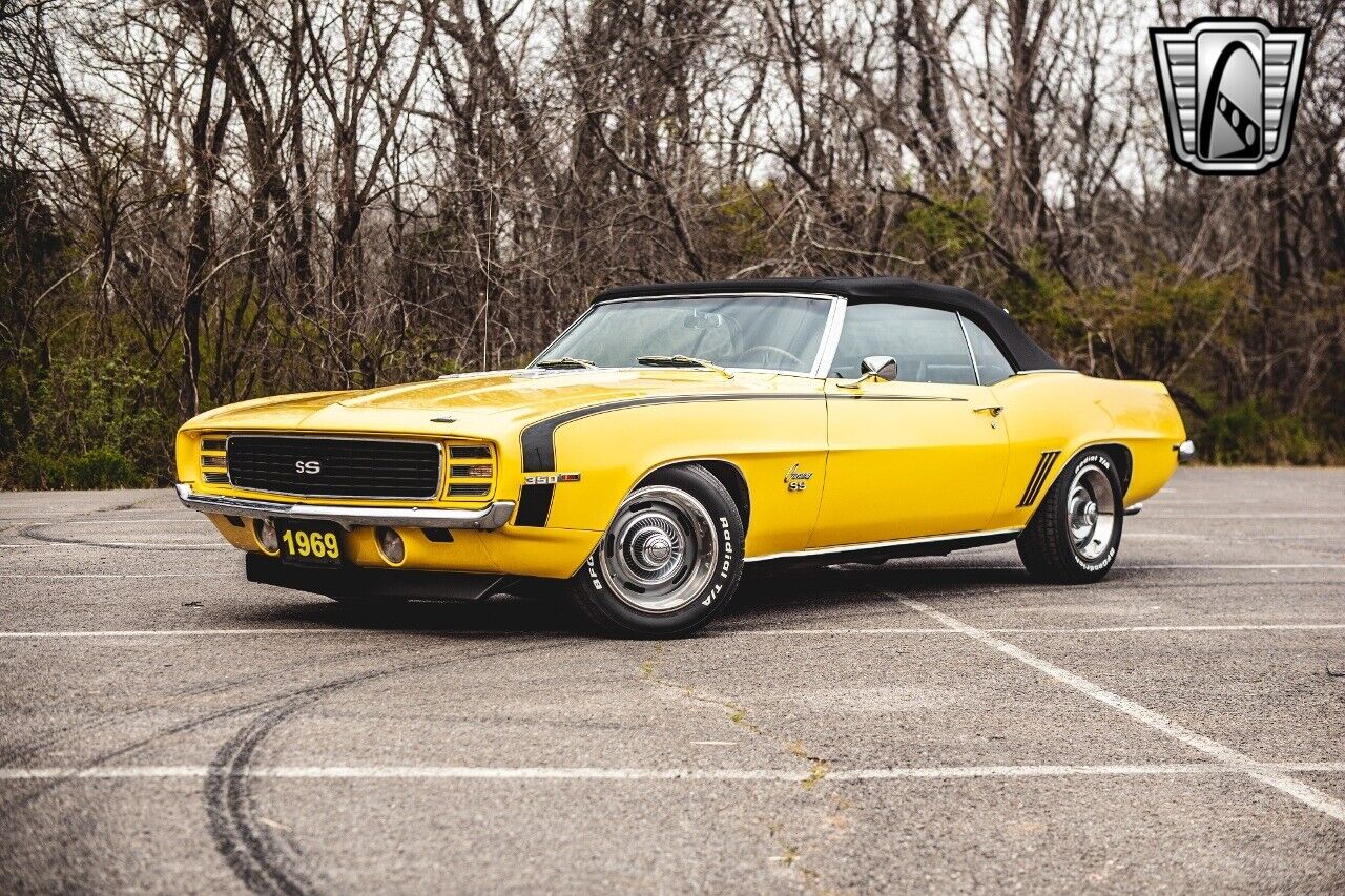 Chevrolet-Camaro-1969-Yellow-Black-127991-2