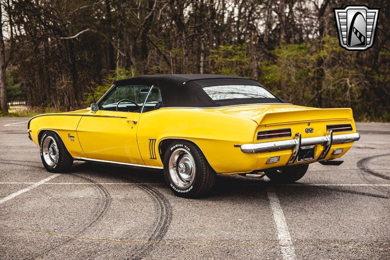 Chevrolet-Camaro-1969-Yellow-Black-127991-4