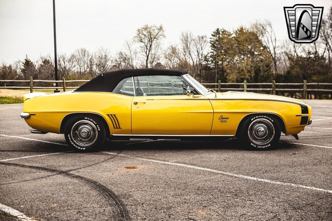 Chevrolet-Camaro-1969-Yellow-Black-127991-7