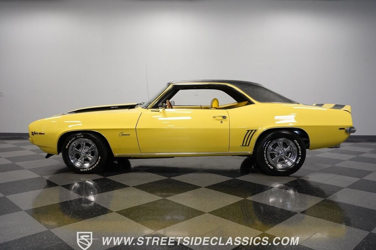 Chevrolet-Camaro-1969-Yellow-Yellow-2171-7