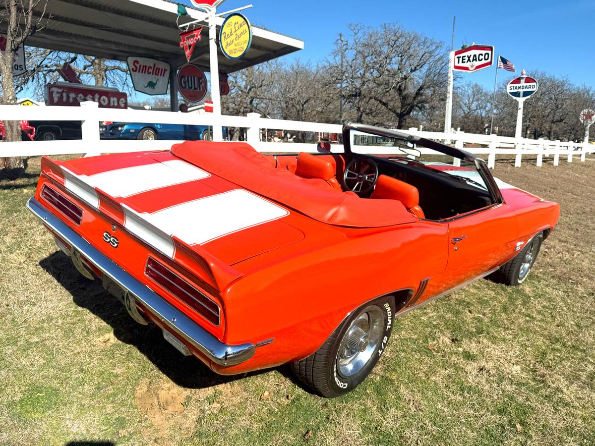 Chevrolet-Camaro-1969-orange-19867-5