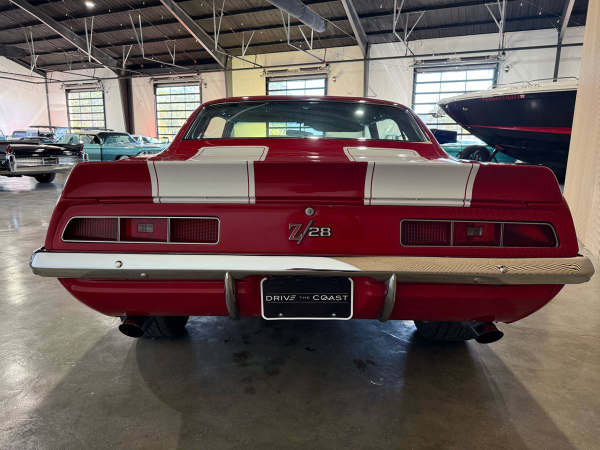 Chevrolet-Camaro-1969-red-8504-15