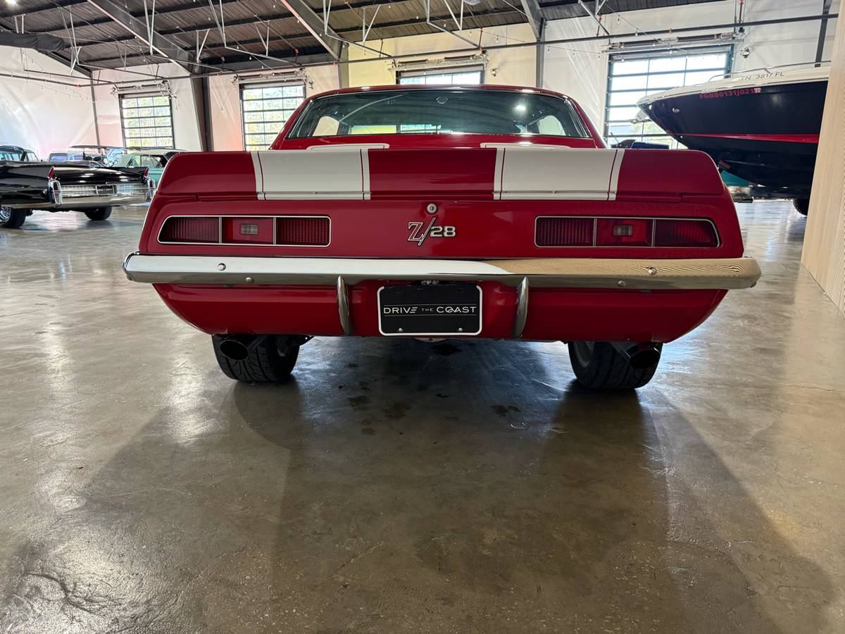 Chevrolet-Camaro-1969-red-8504-17