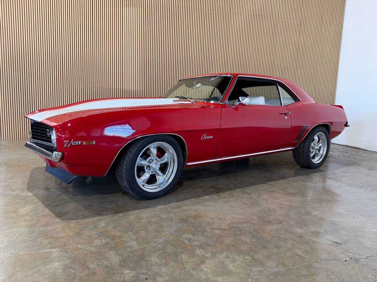 Chevrolet-Camaro-1969-red-8504-5