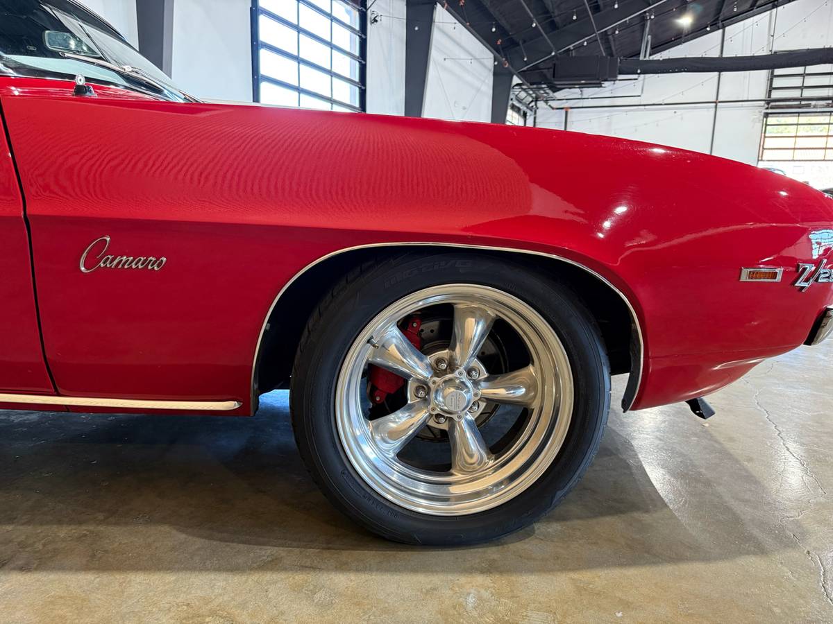 Chevrolet-Camaro-1969-red-8504-7