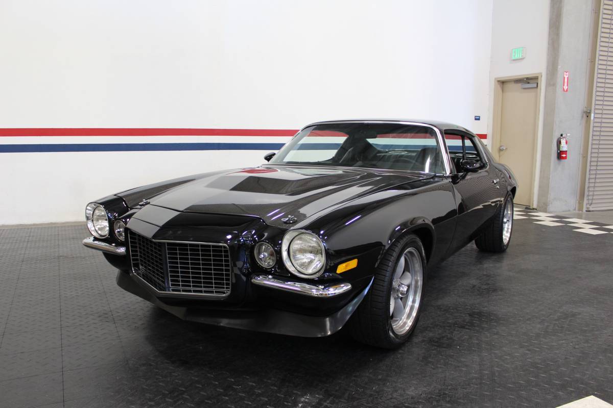 Chevrolet-Camaro-1970-black-20921-3