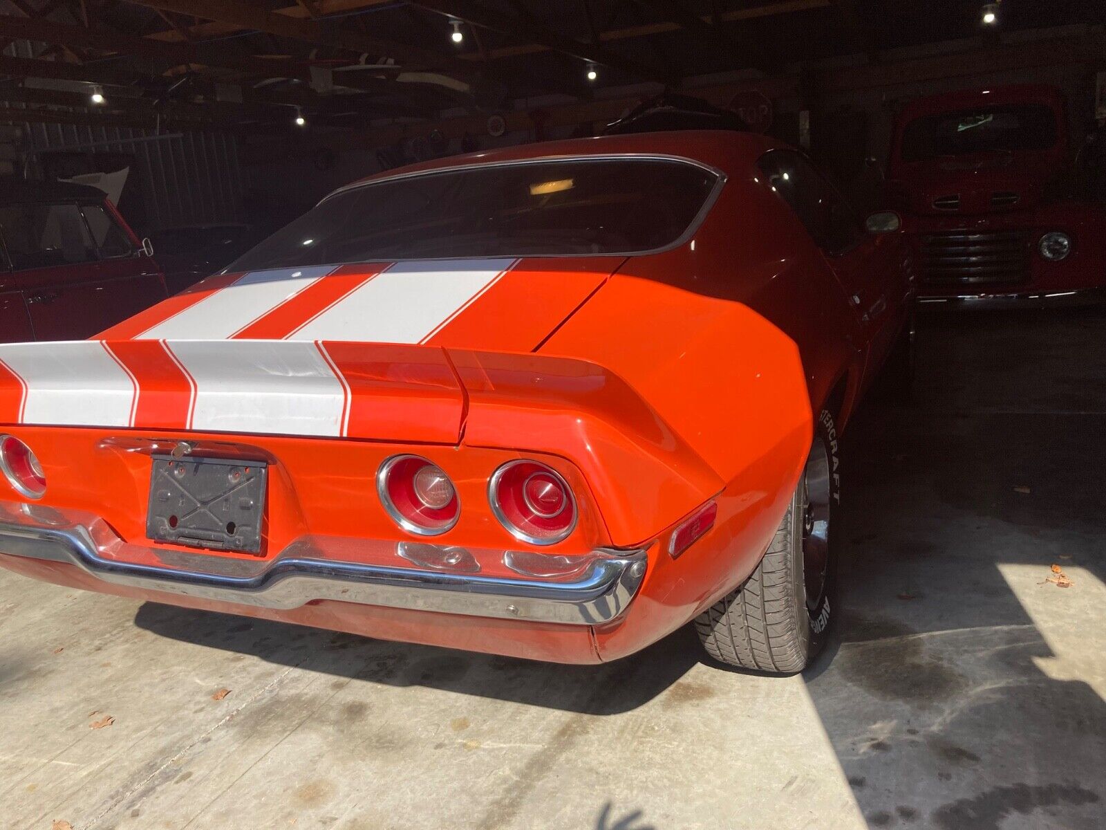 Chevrolet-Camaro-1973-Yellow-Black-112654-4