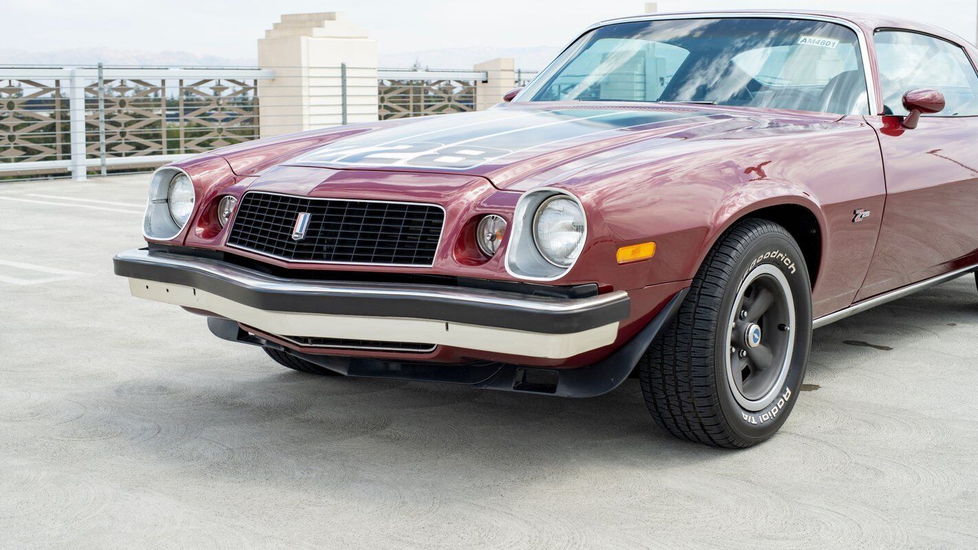 Chevrolet-Camaro-1974-Red-Black-0-19