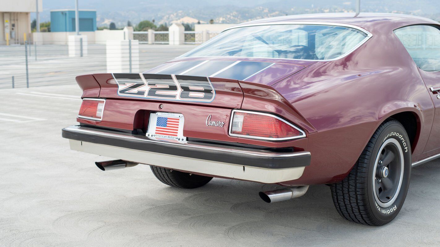 Chevrolet-Camaro-1974-Red-Black-0-28