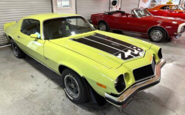 Chevrolet-Camaro-1974-yellow-19867-1