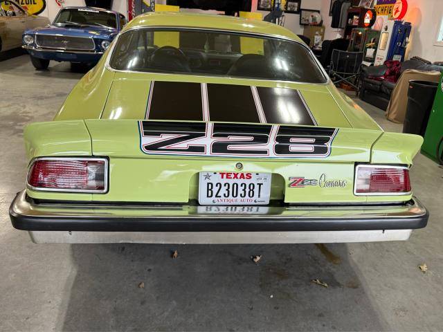 Chevrolet-Camaro-1974-yellow-19867-5