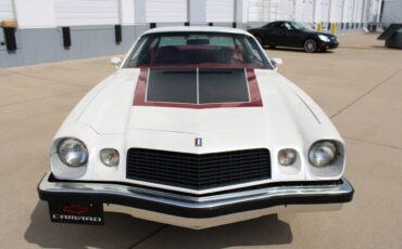 Chevrolet-Camaro-1977-White-Red-8612-8