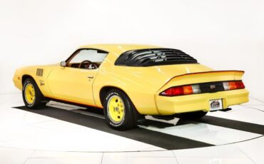 Chevrolet-Camaro-1978-Yellow-Tan-0-5