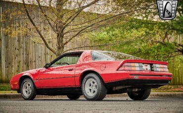 Chevrolet-Camaro-1987-Red-Red-23150-4