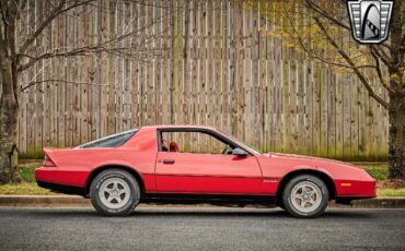 Chevrolet-Camaro-1987-Red-Red-23150-7