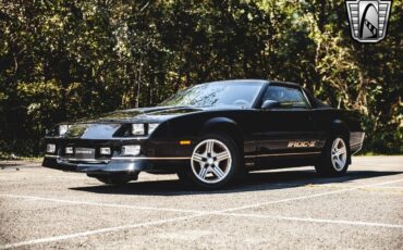 Chevrolet-Camaro-1988-Black-Tan-95106-2