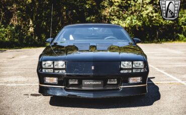 Chevrolet-Camaro-1988-Black-Tan-95106-9