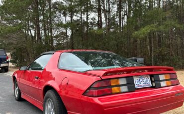 Chevrolet-Camaro-1988-red-67270-3