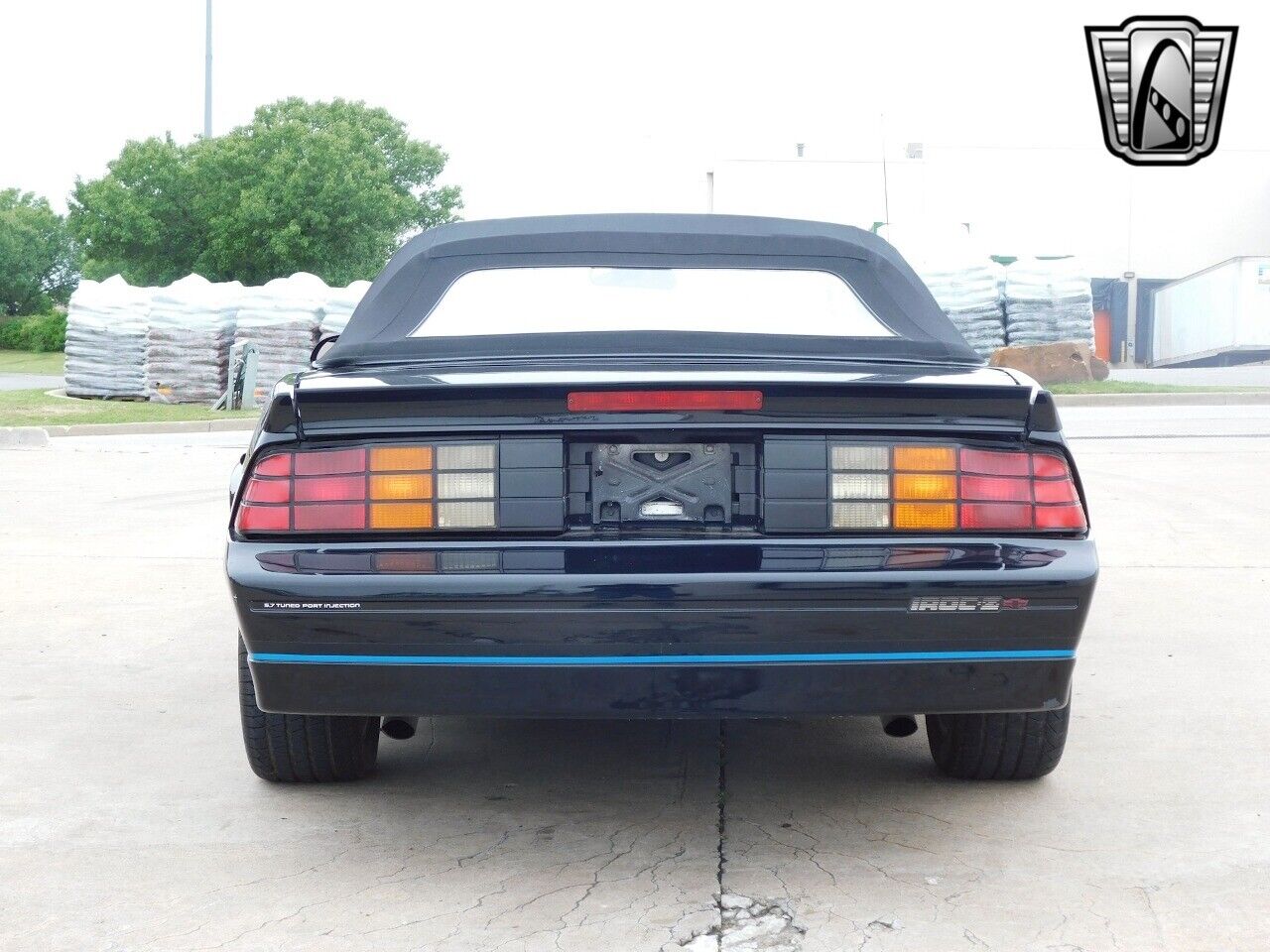 Chevrolet-Camaro-1989-Black-Gray-78855-3