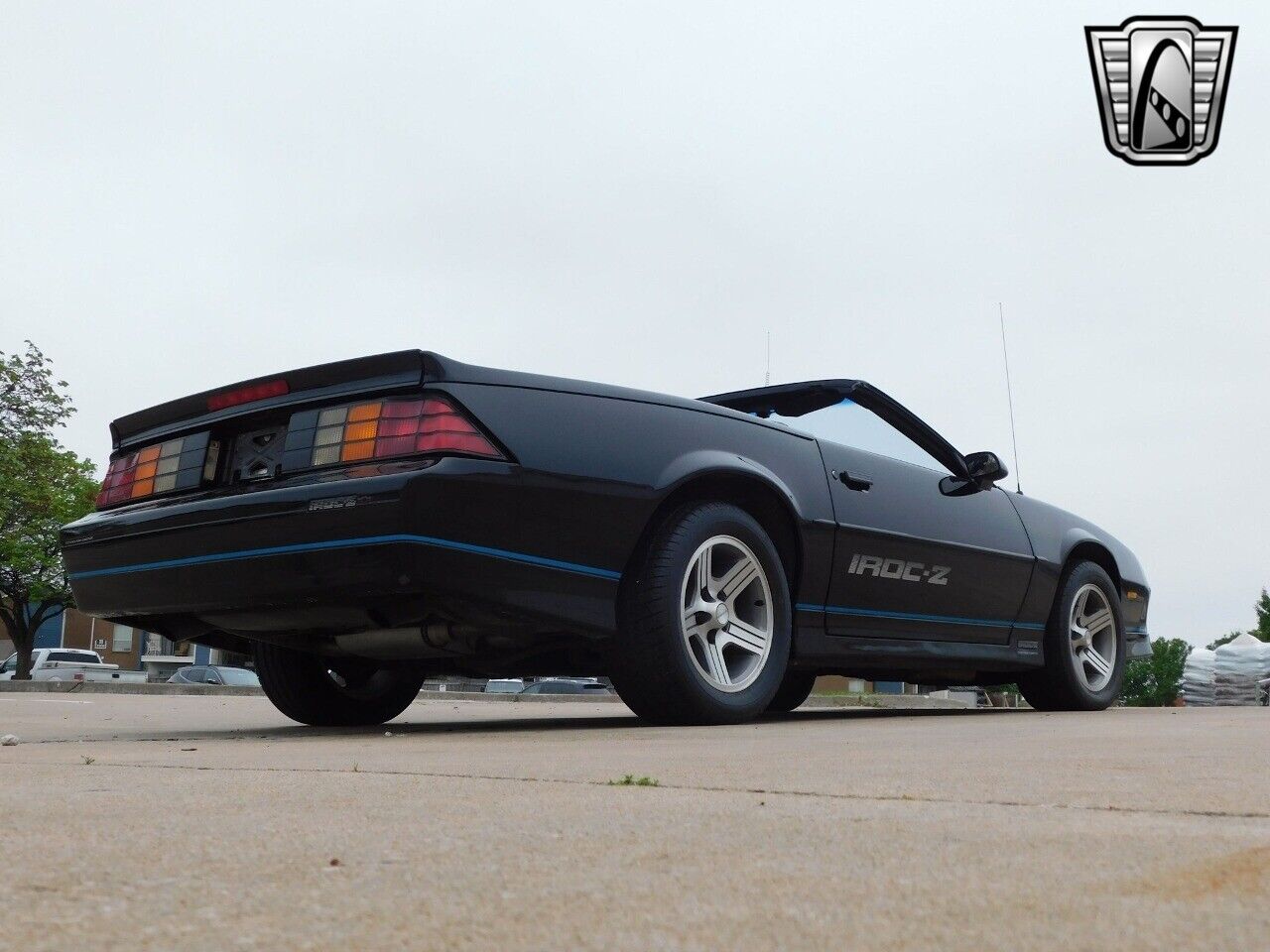 Chevrolet-Camaro-1989-Black-Gray-78855-9