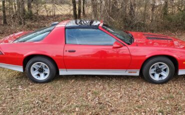 Chevrolet-Camaro-1989-red-144841-5