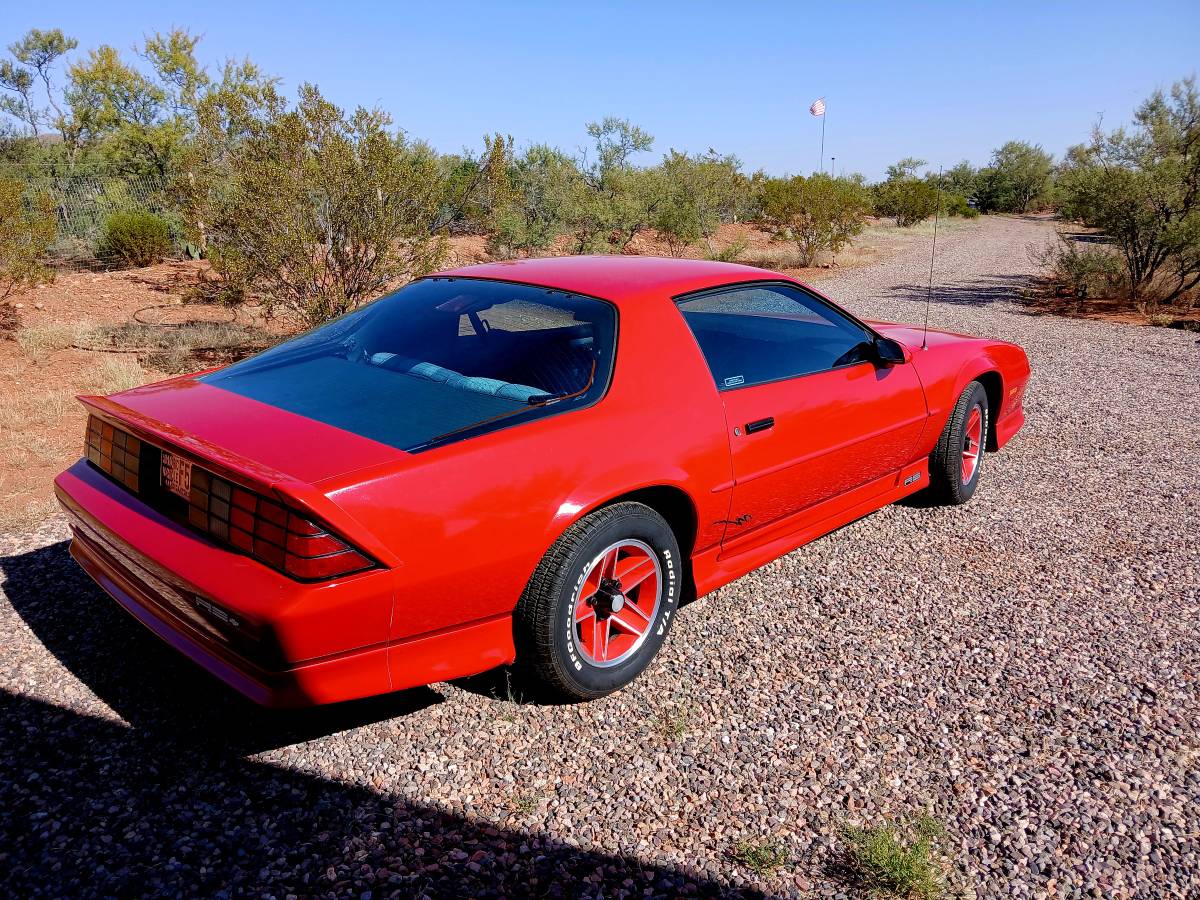 Chevrolet-Camaro-1991-red-74416-2