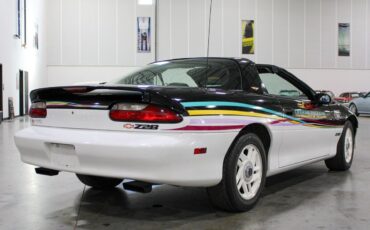 Chevrolet-Camaro-1993-Black-Gray-194560-4