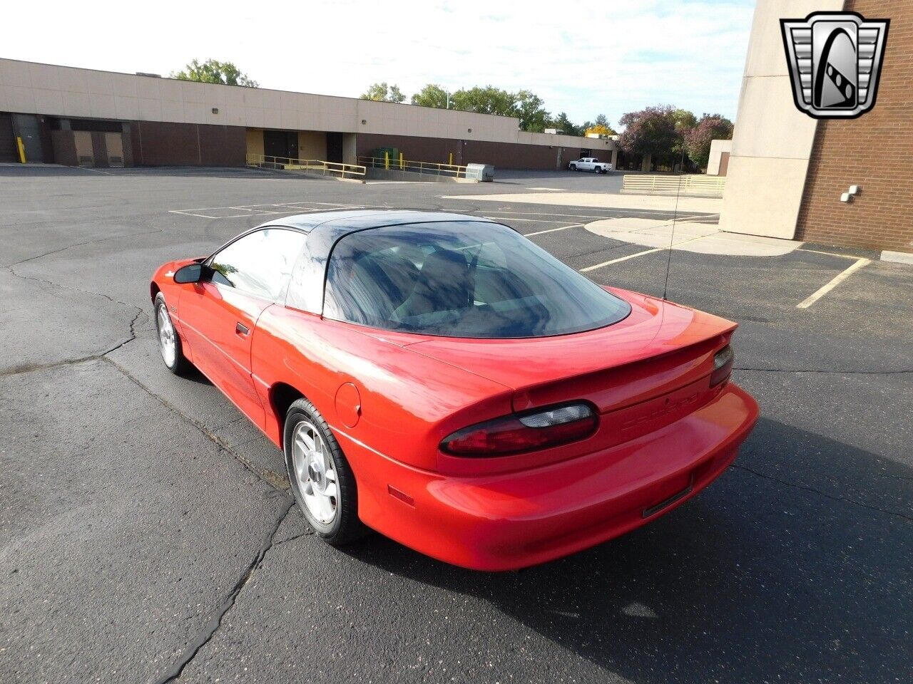 Chevrolet-Camaro-1993-Red-Black-129541-3