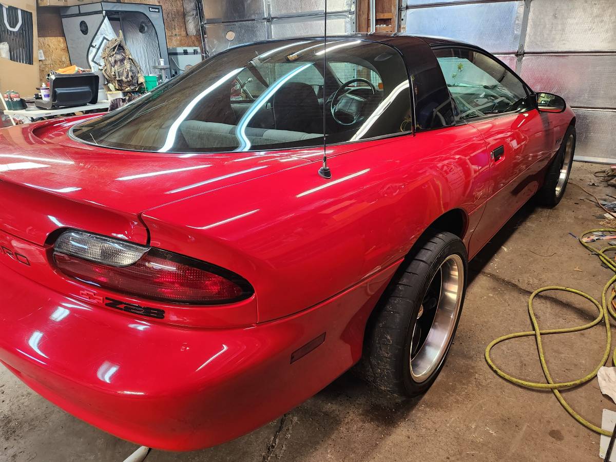 Chevrolet-Camaro-1993-red-160934-2