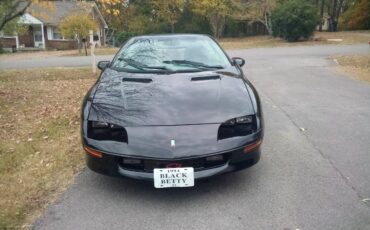 Chevrolet-Camaro-1994-black-109435