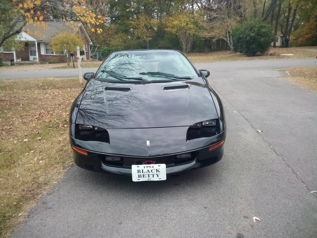 Chevrolet-Camaro-1994-black-109435