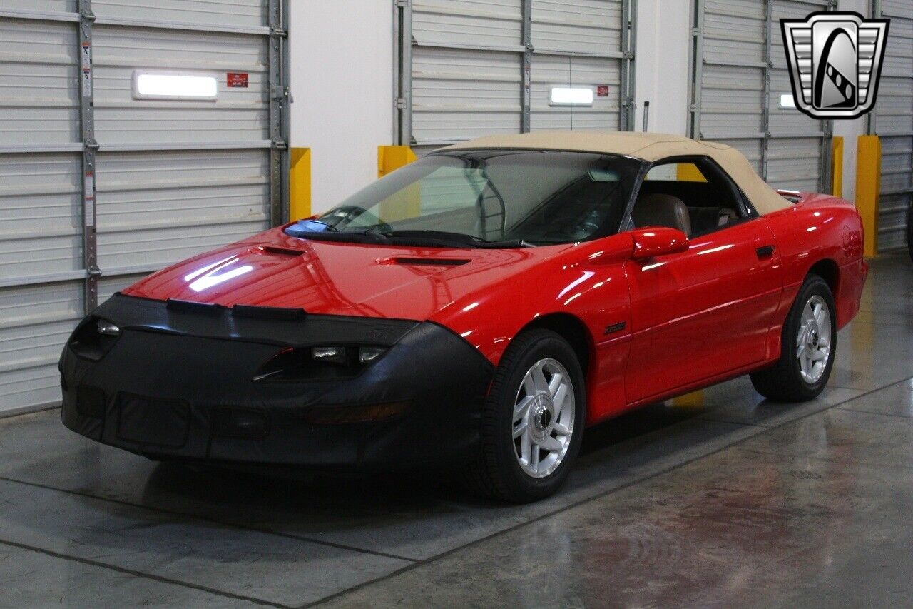 Chevrolet-Camaro-1995-Red-Tan-85854-2