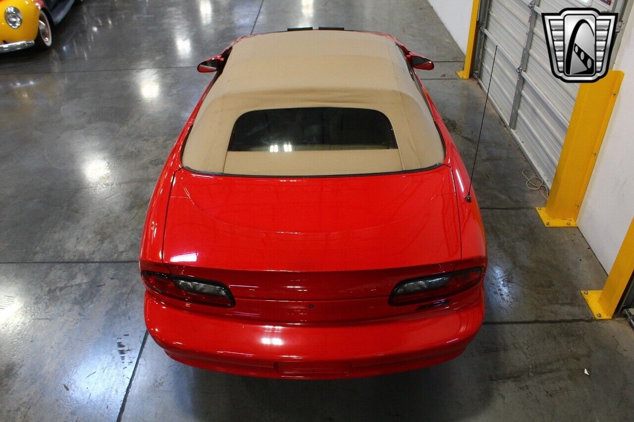 Chevrolet-Camaro-1995-Red-Tan-85854-9