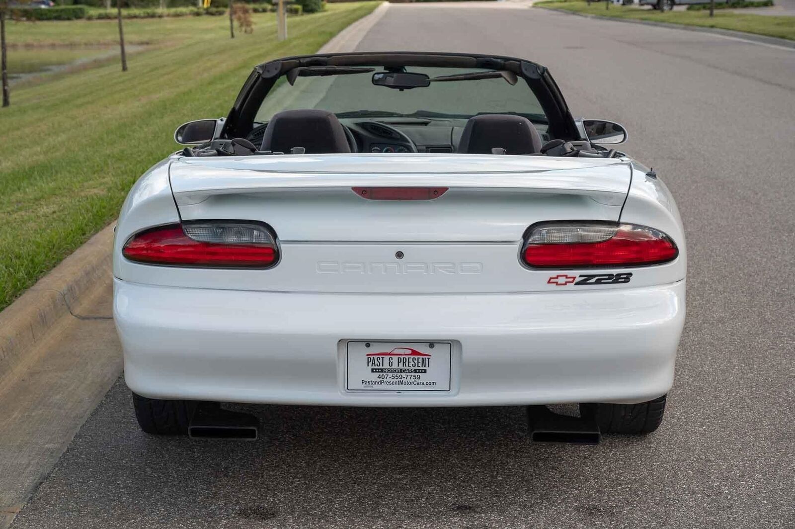 Chevrolet-Camaro-1995-White-Gray-201820-4