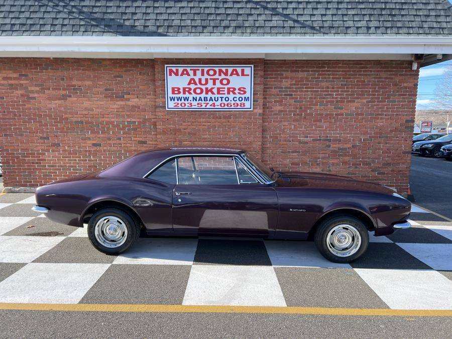 Chevrolet-Camaro-2-door-coupe-1967-purple-156598-1