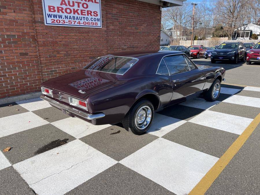 Chevrolet-Camaro-2-door-coupe-1967-purple-156598-2