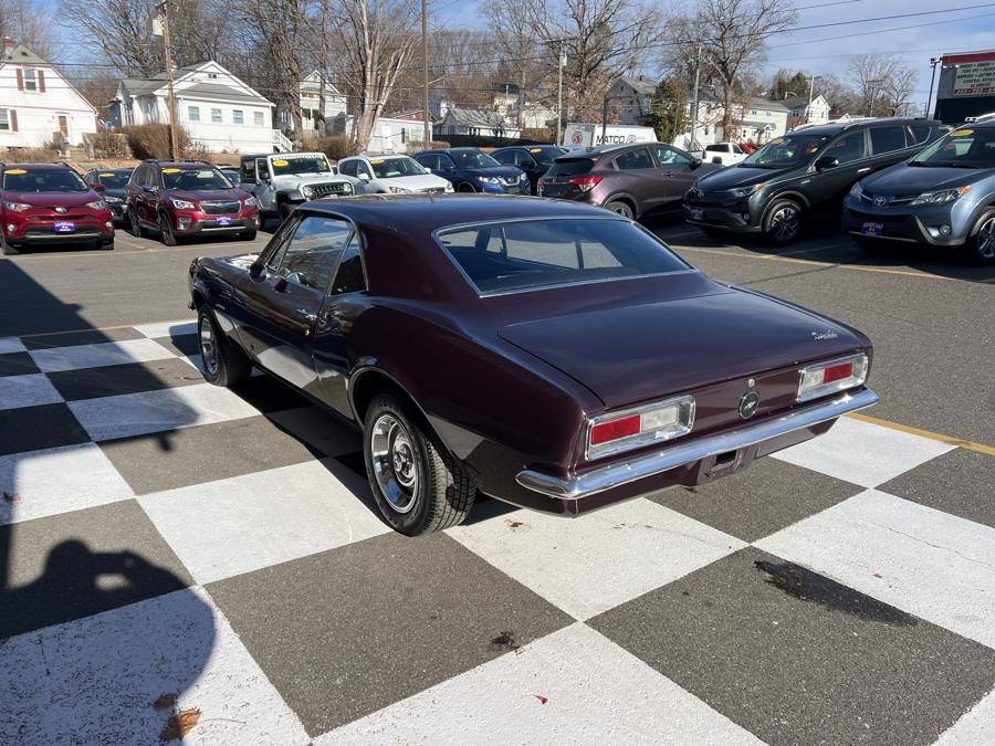 Chevrolet-Camaro-2-door-coupe-1967-purple-156598-4