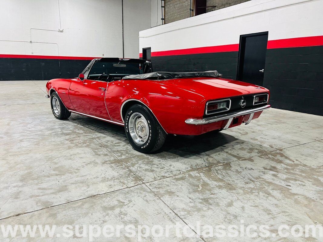 Chevrolet-Camaro-Cabriolet-1967-Red-Black-0-2