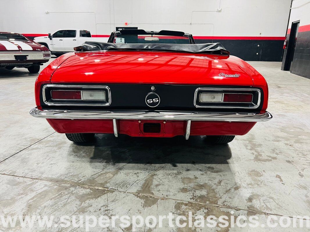 Chevrolet-Camaro-Cabriolet-1967-Red-Black-0-3