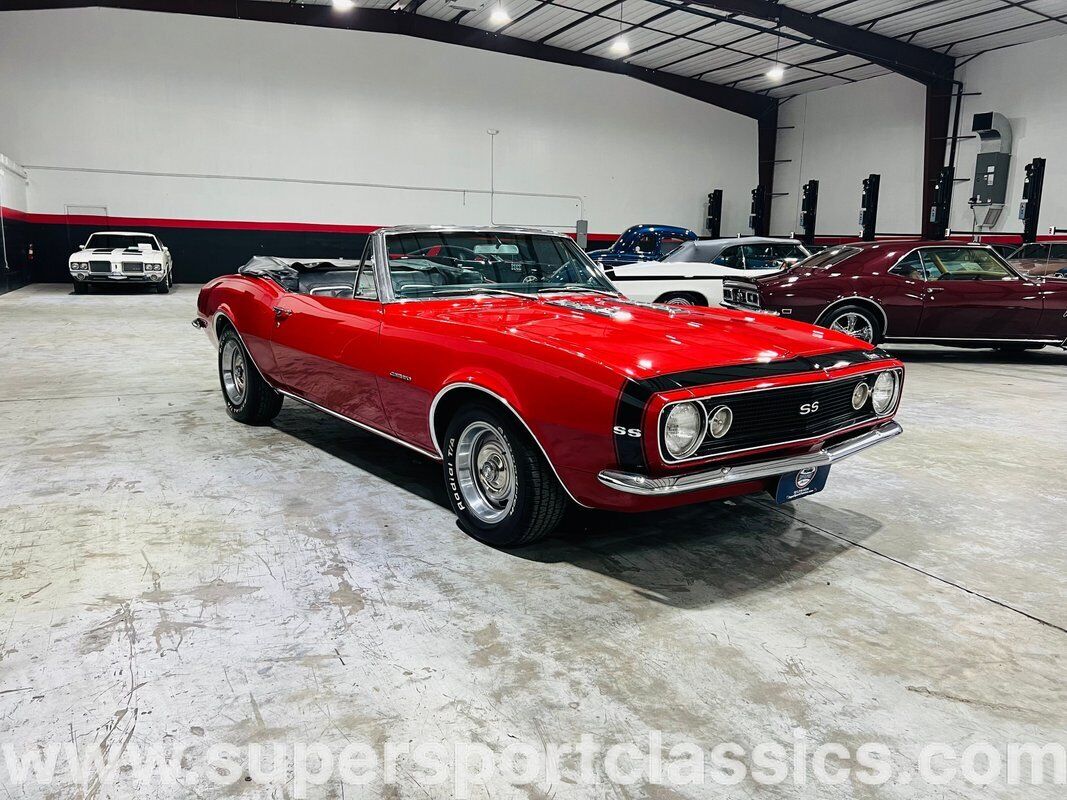 Chevrolet-Camaro-Cabriolet-1967-Red-Black-0-7