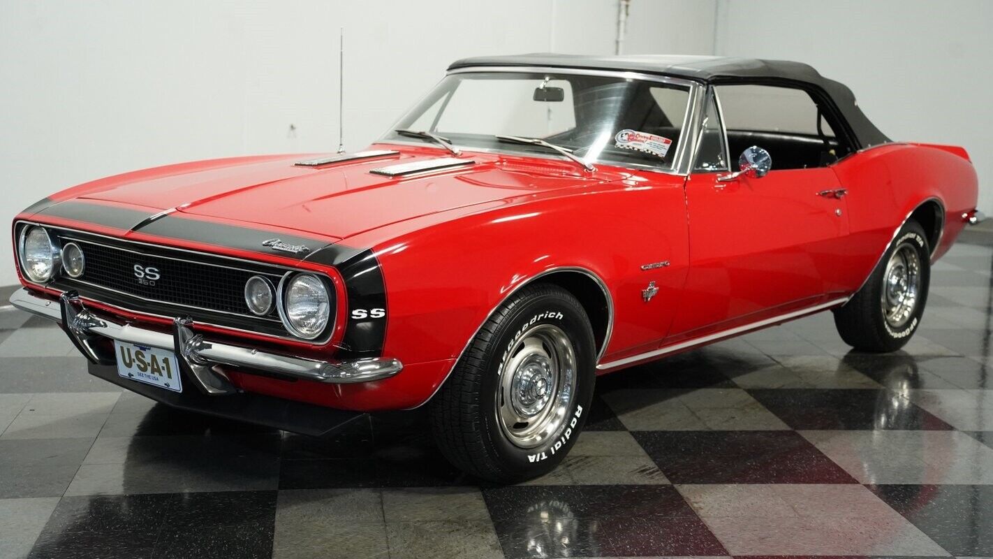 Chevrolet-Camaro-Cabriolet-1967-Red-Black-14299-5