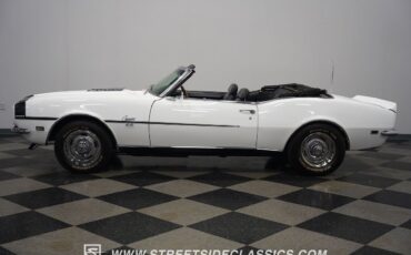 Chevrolet-Camaro-Cabriolet-1968-White-Black-108710-2