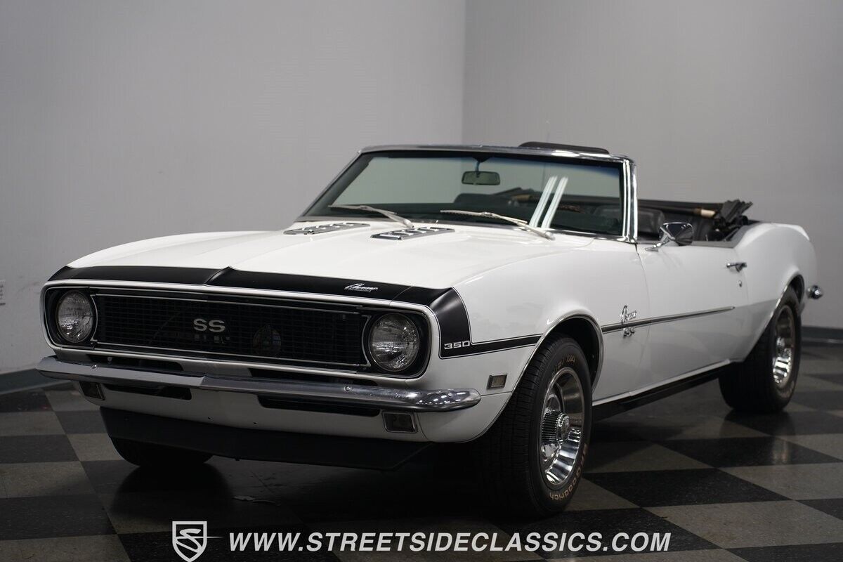 Chevrolet-Camaro-Cabriolet-1968-White-Black-108710-5